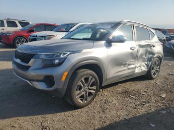  Salvage Kia Seltos