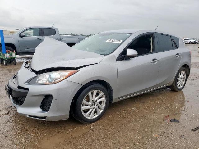  Salvage Mazda 3