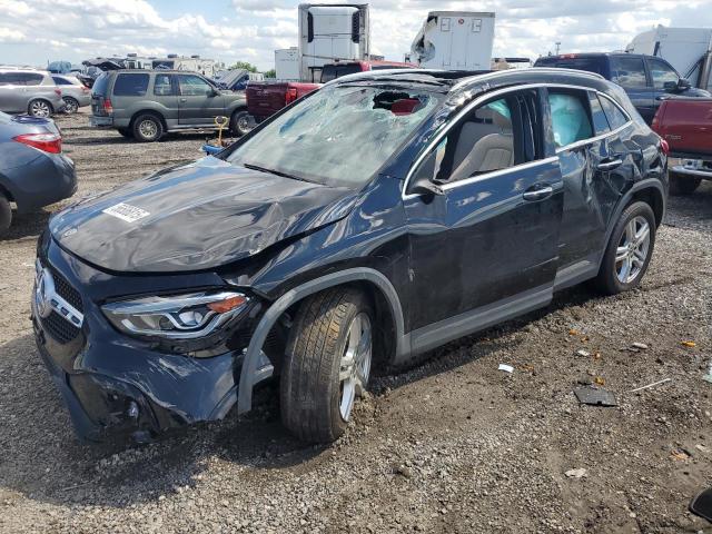 Salvage Mercedes-Benz GLA
