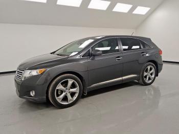  Salvage Toyota Venza