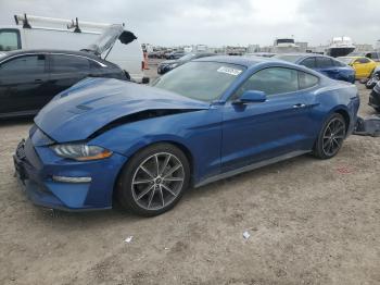  Salvage Ford Mustang