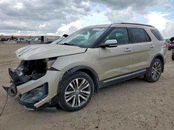  Salvage Ford Explorer