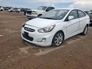  Salvage Hyundai ACCENT