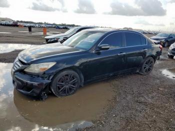  Salvage Hyundai Genesis