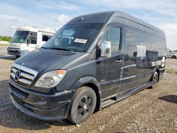  Salvage Mercedes-Benz Sprinter