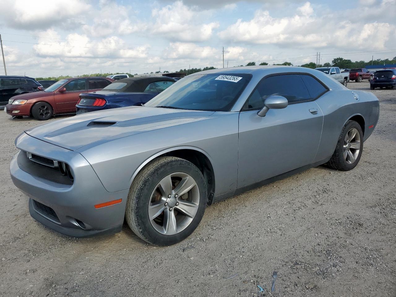 Dodge Challenger Sxt Image 1