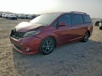  Salvage Toyota Sienna