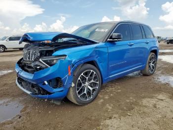  Salvage Jeep Grand Cherokee