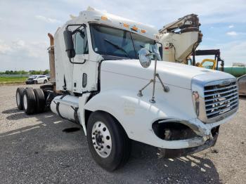  Salvage Freightliner Columbia