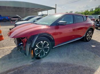  Salvage Kia EV6