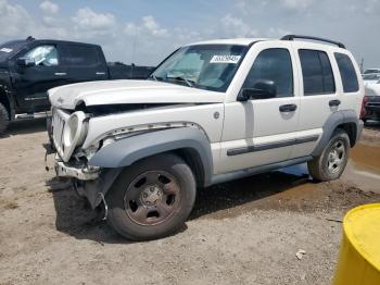  Salvage Jeep Liberty