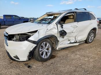  Salvage Toyota Highlander