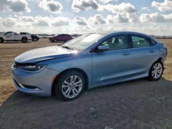  Salvage Chrysler 200