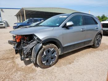  Salvage Kia Niro
