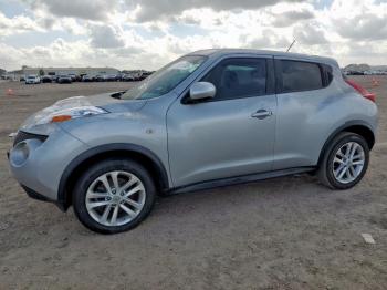  Salvage Nissan JUKE