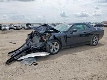  Salvage Dodge Challenger