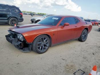  Salvage Dodge Challenger