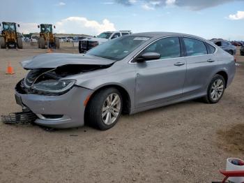  Salvage Chrysler 200