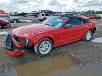  Salvage Ford Mustang