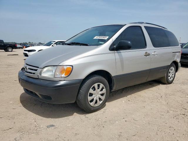  Salvage Toyota Sienna