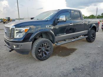  Salvage Nissan Titan