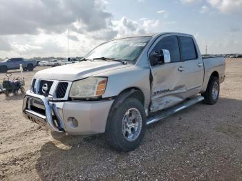  Salvage Nissan Titan