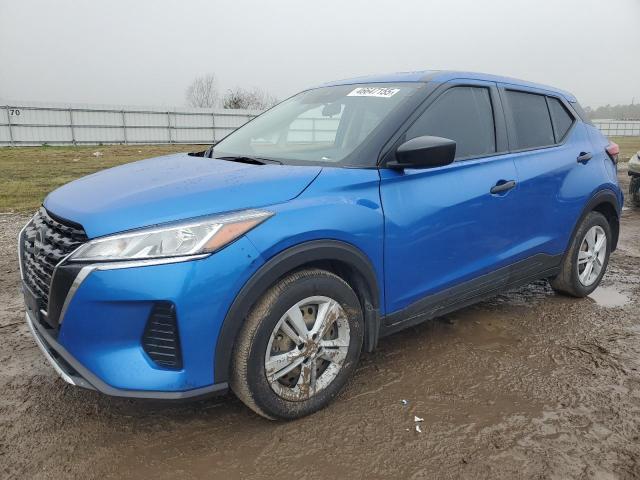  Salvage Nissan Kicks