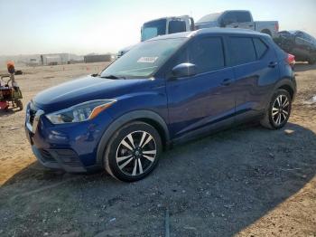  Salvage Nissan Kicks