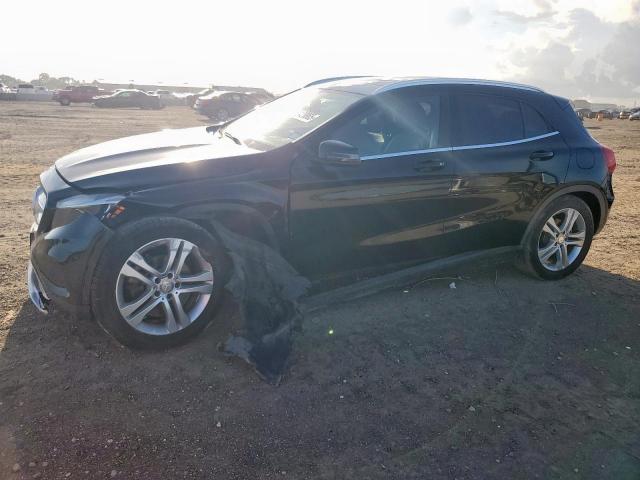  Salvage Mercedes-Benz GLA