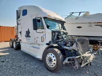  Salvage Freightliner Cst120