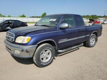  Salvage Toyota Tundra