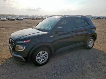 Salvage Hyundai VENUE