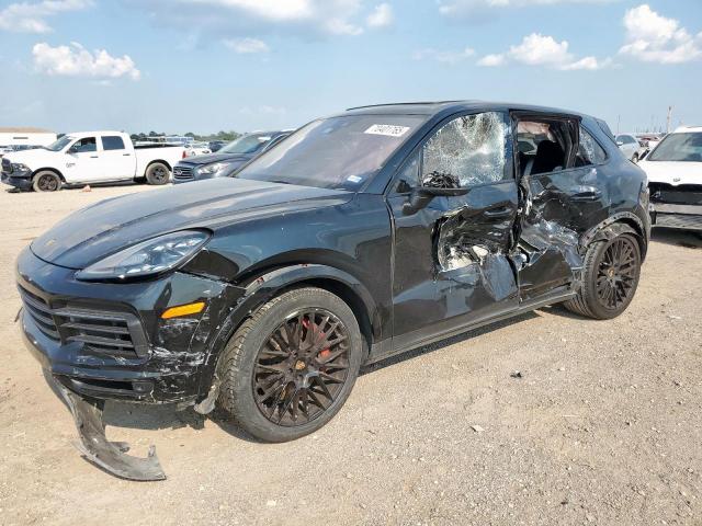  Salvage Porsche Cayenne