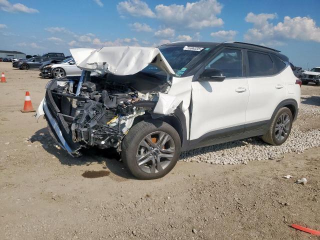  Salvage Kia Seltos