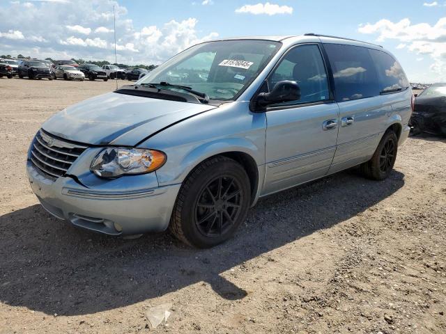  Salvage Chrysler Minivan
