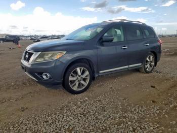  Salvage Nissan Pathfinder