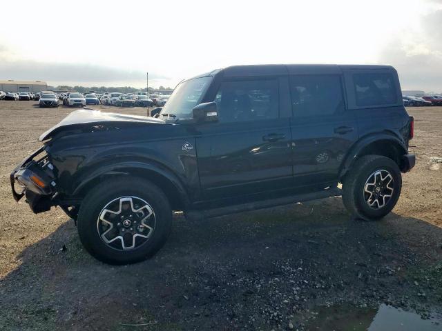  Salvage Ford Bronco