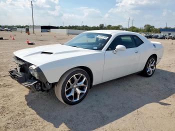  Salvage Dodge Challenger