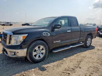 Salvage Nissan Titan