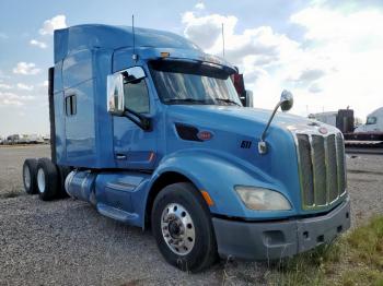  Salvage Peterbilt Tractor 579