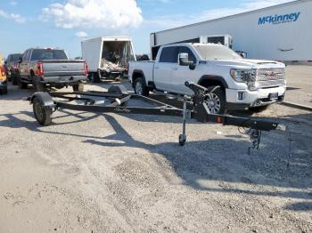  Salvage Karavan Trailer
