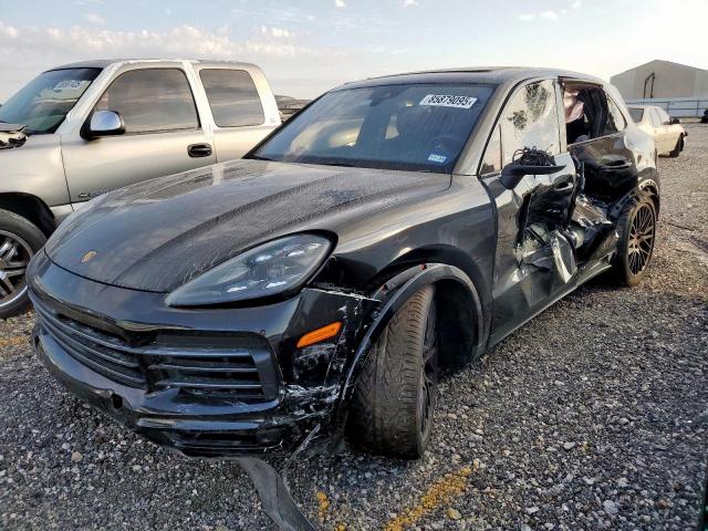 Salvage Porsche Cayenne