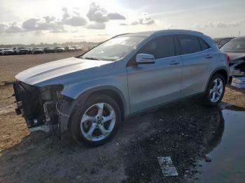  Salvage Mercedes-Benz GLA