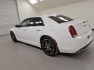 Chrysler 300 S Image 2