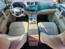 Toyota Highlander Base Image 9
