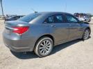 Chrysler 200 Touring Image 4