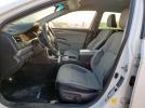 Toyota Camry Le Image 5