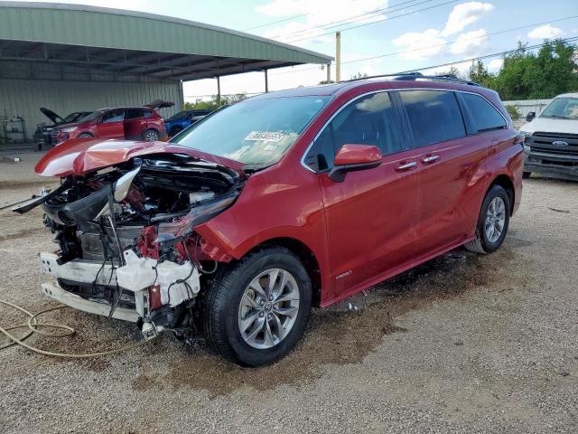  Salvage Toyota Sienna