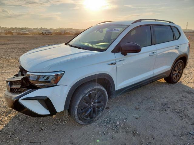 Salvage Volkswagen Taos