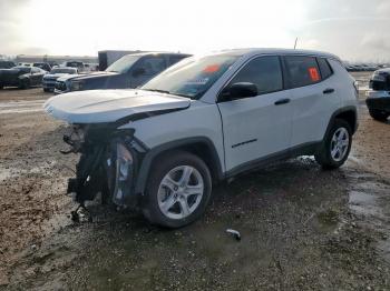  Salvage Jeep Compass